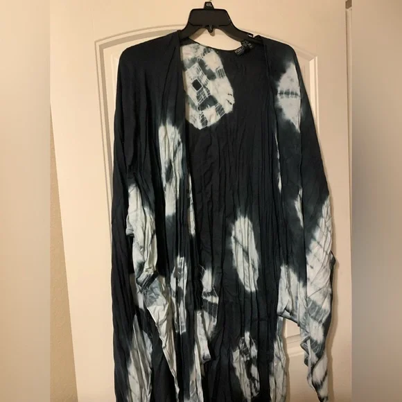 Forever 21+ Tie Dye Poncho - Picture 2 of 5